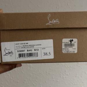 HOT CHICK 100 MATERIAL: PATENT PSYCHIC/LINING COLOR. LOUBI/LIN LOUBI